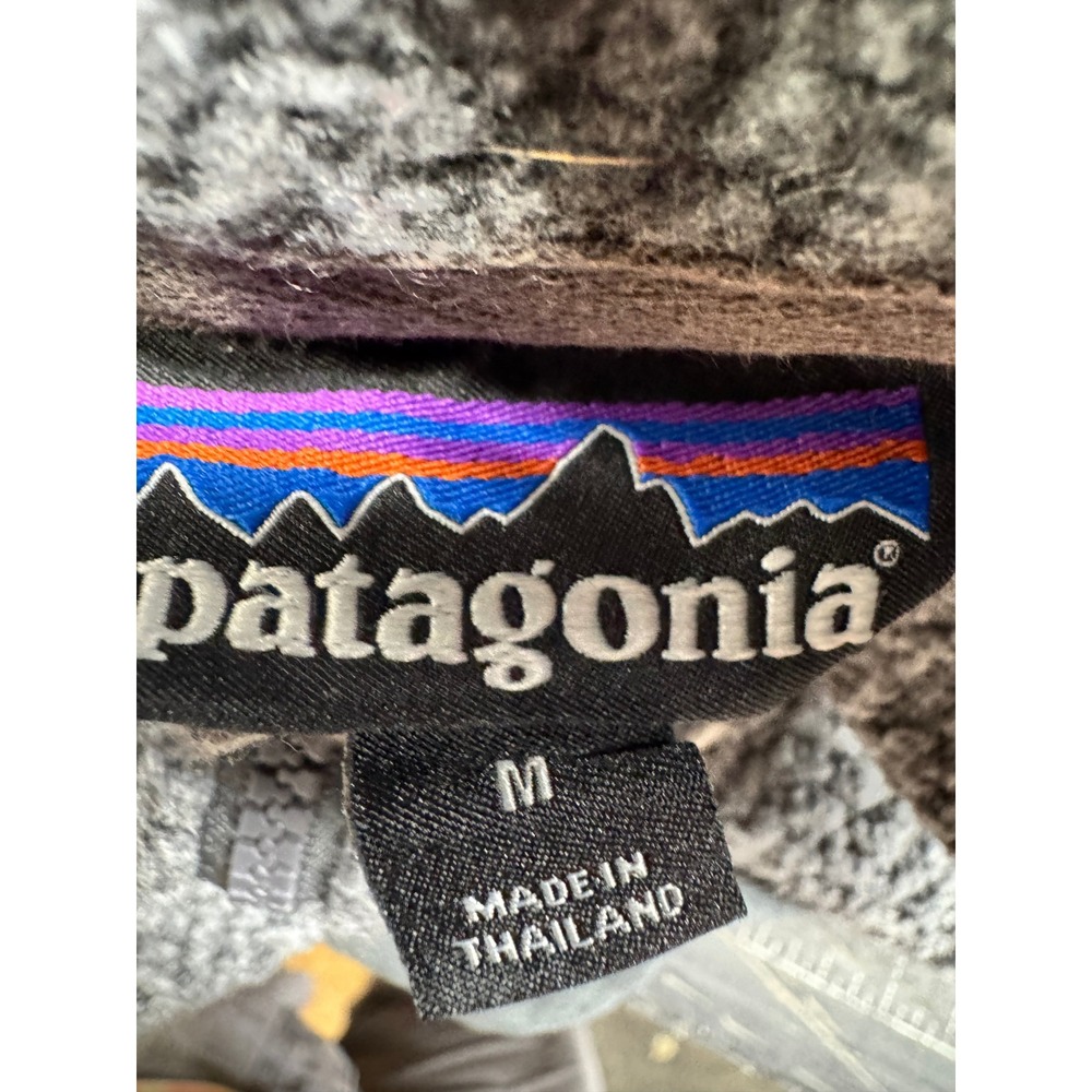 Women's Patagonia Gray Woolyester 1/4 Zip Pullover Sweater Size M - Picture 6 of 6